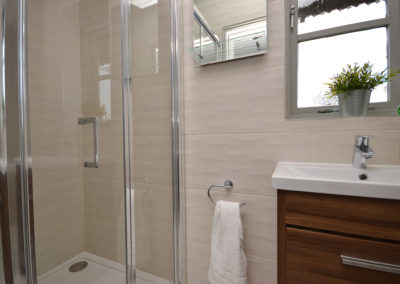 Homelands Bedroom 1 Ensuite (2)